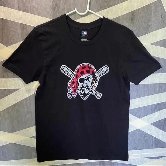 Pittsburgh Pirates MLB Baseball T-shirt Sz Small - Picture 1 of 3